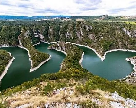 Vikendice Moskva Uvac * Sjenica