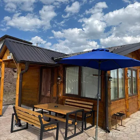 Vikendice Moskva Uvac Sjenica