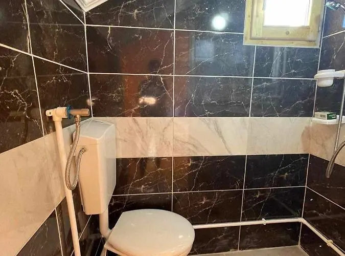 Vikendice Moskva Uvac * Sjenica