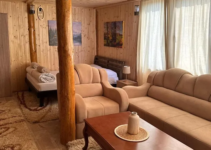 Vikendice Moskva Uvac * Sjenica