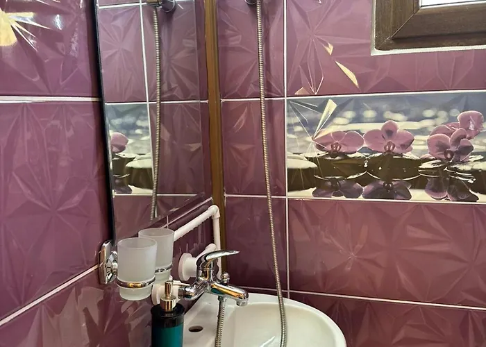 Vikendice Moskva Uvac Tatil Evi