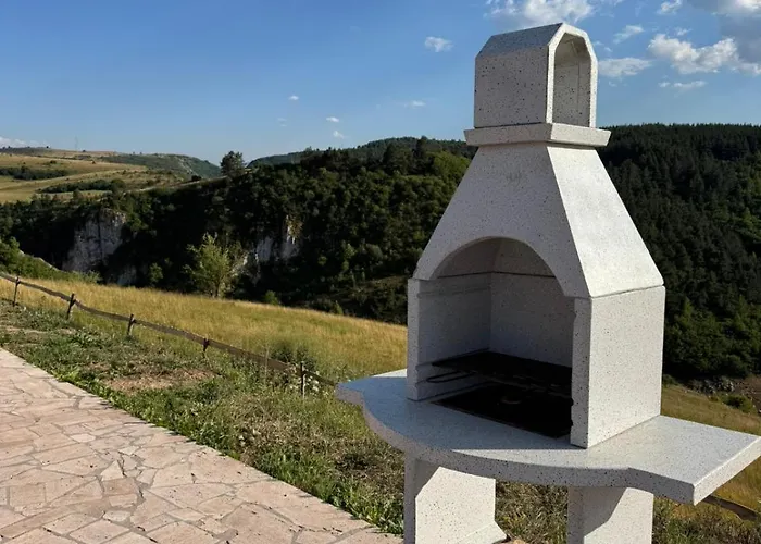 Vikendice Moskva Uvac *